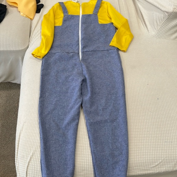 Dave Minion costume - Picture 4 of 5